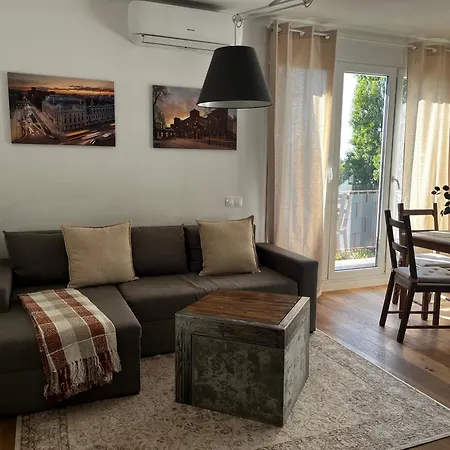 Manufaktura District Apartment *